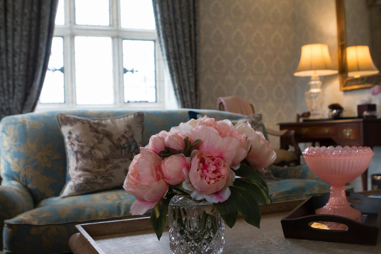 Waterford Castle Hotel & Golf Resort Ballinakill  ภายนอก รูปภาพ