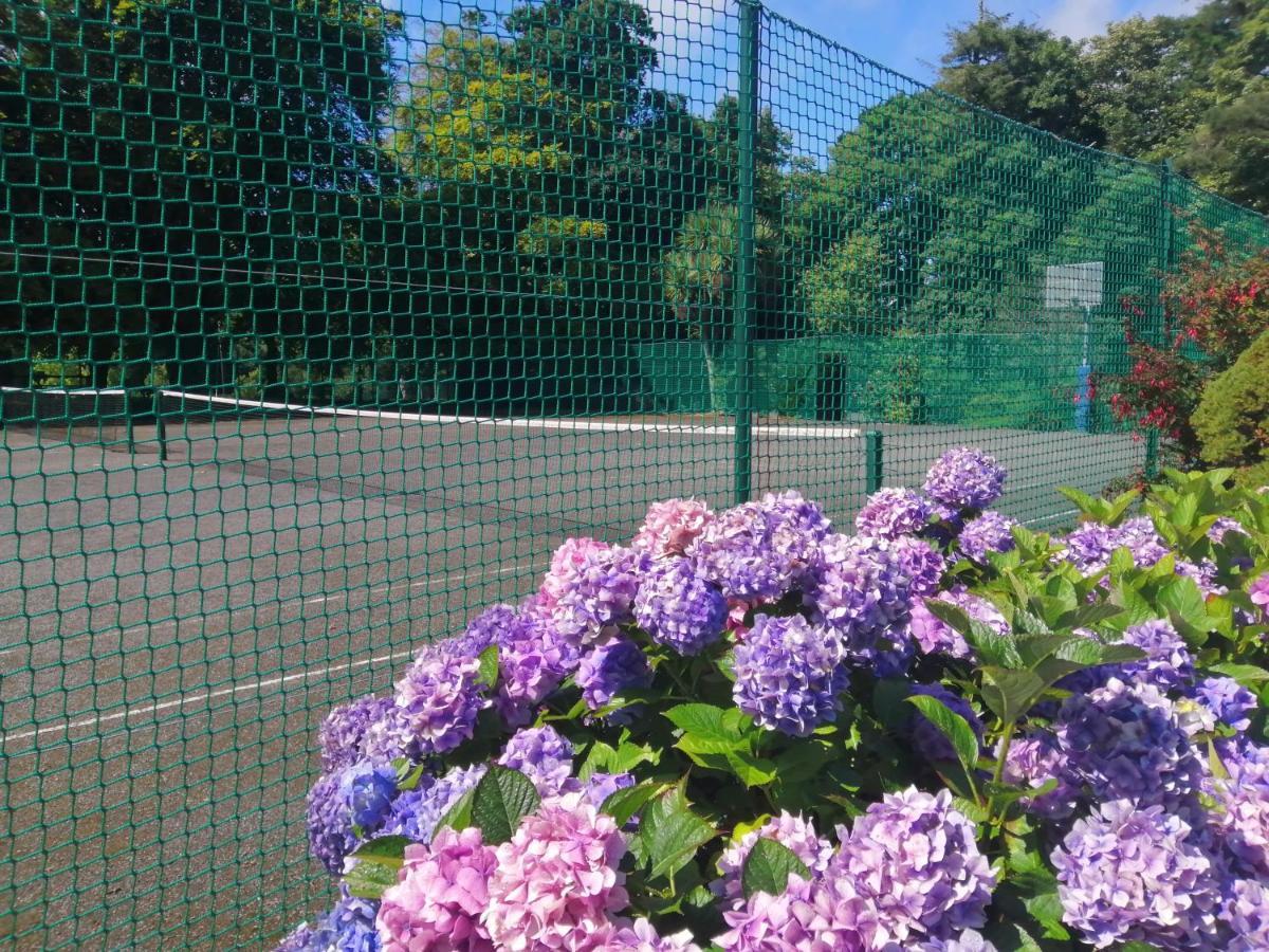 Waterford Castle Hotel & Golf Resort Ballinakill  ภายนอก รูปภาพ