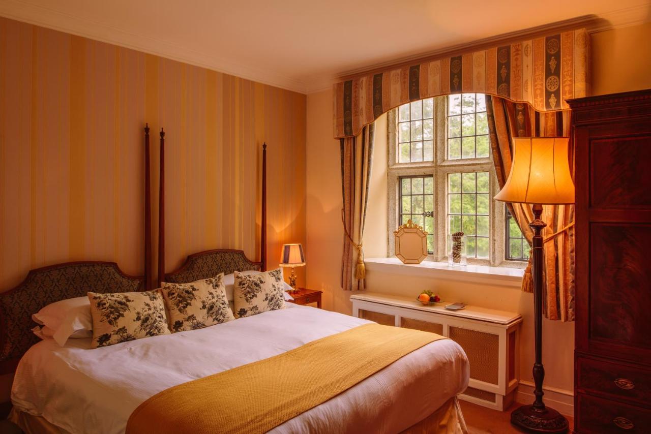 Waterford Castle Hotel & Golf Resort Ballinakill  ภายนอก รูปภาพ