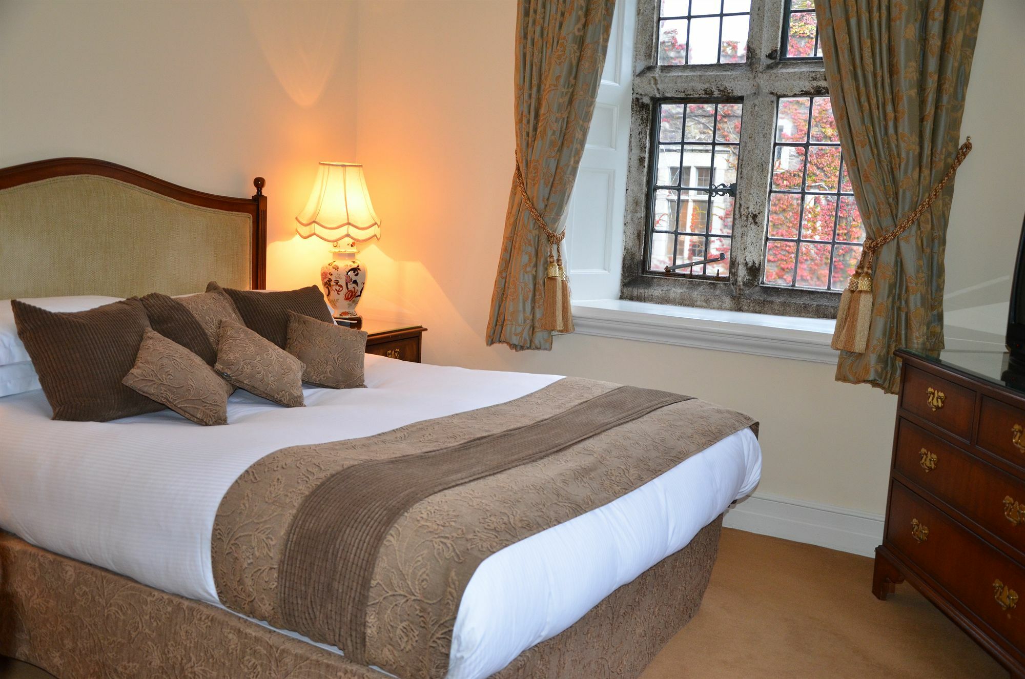 Waterford Castle Hotel & Golf Resort Ballinakill  ภายนอก รูปภาพ